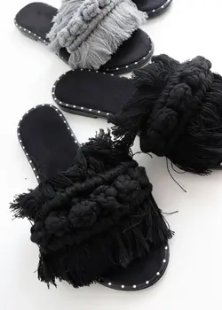 صندل مکرومه