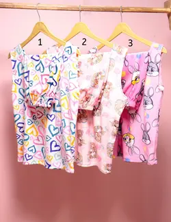 ست تاپ و شلوارک مخمل طرحدار