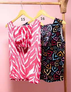 ست تاپ و شلوارک مخمل طرحدار