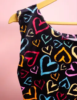 ست تاپ و شلوارک مخمل طرحدار