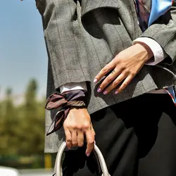دستمال تزیینی خط هفت رنگ