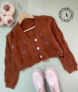 ست ژاکت و تاپ گلدوزی کد 875