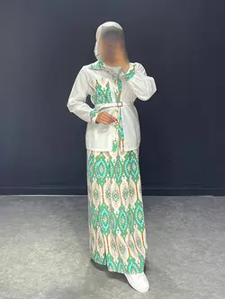 ست شومیز یقه طرحدار+دامن سنتیBJ کد ۱۰۱۰۳۶