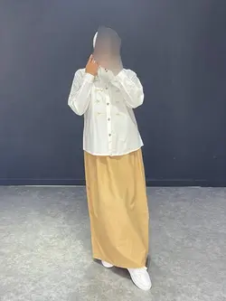 ست شومیز سفید+دامن رنگی بغل دکمهBJ کد ۱۰۱۰۳۶