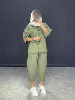 ست شومیز آستین گت+شلوار خمره ایNE کد ۶۴۴۰۱۰