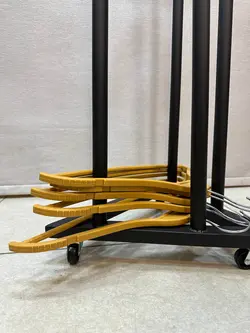 چوبکار جمع کن چرخ دار (هلالی) فلزی مشکی