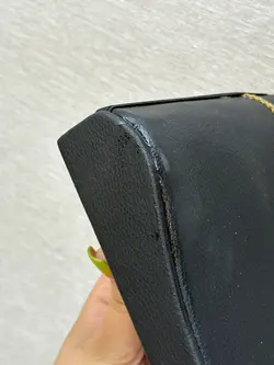 مانکن دستبند گروهی کوچک مشکی R2