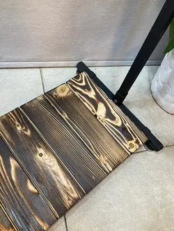 رگال لباس ساده کف چوب فلزی مشکی C101