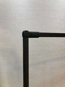 رگال لباس ساده کف چوب فلزی مشکی C101