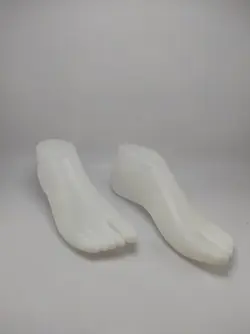 مانکن مچ پا پلاستیکی