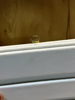 استند آویز گوشواره دیواری سفید JM140