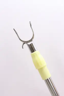 گیره برداشت لباس دو تکه چینی