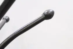 جالباسی پایه سنگی ایستاده