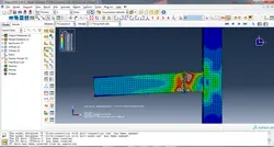فیلم آموزشی، بررسی رفتار بار-جابجایی اتصال پیچی تیر به ستون  مدلسازی شده با المان Solid در نرم افزار ABAQUS
