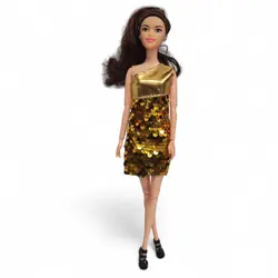 عروسک باربی با لباس پولک دار