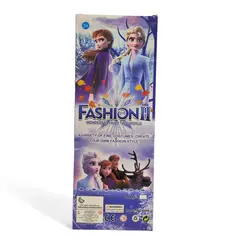 عروسک السا شانه به دست