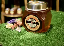 عسل یک کیلویی هزارگل