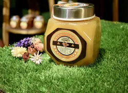 عسل یک کیلیویی رس بسته