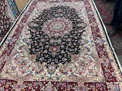 طرح علیا کتیبه ای رج ۵۰ چله و گل ابریشم اندازه تک ۶متری