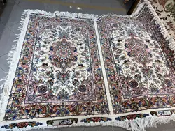 جفت ذرع و نیم خطیبی حاشیه‌ و گل ابریشم رج 40 اندازه جفت یک در یک و نیم