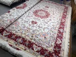 فرش طرح علیا رج 40 گل ابریشم اندازه دو پارچه 6 متری