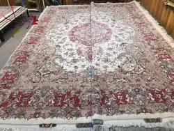 قالی طرح خطیبی جدید، گل ابریشم، رج ۳۰، اندازه دو پارچه ۹ متری