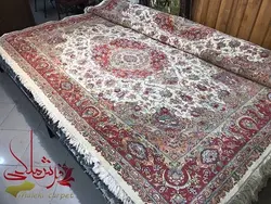 قالی طرح خطیبی گل ابریشم رج ۳۰ اندازه جفت 6 متری