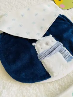 ست پیشبند و دستمال گردن