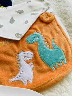 ست پیشبند و دستمال گردن