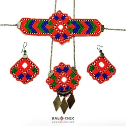 مشخصات، قیمت و خرید زیورآلات سوزن دوزی بلوچستان