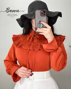 شومیز جلو پیلیسه مچ کشی