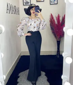 نیم تنه گلدار