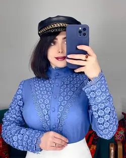 شومیز جلو دکمه انگلیسی