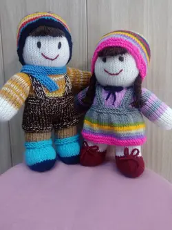 عروسک دوقلو بافتنی
