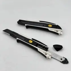 کاتر بزرگ اعلاء تیغ کربنی (دارای فضا قرار دادن تیغ و به همراه تیغ یدک )