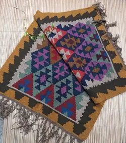 گلیم پشمی