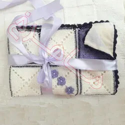 پتوی نوزاد قلاب بافی دخترانه با آستر مخمل طرح شکوفه