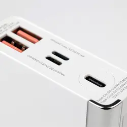 شارژر همراه هیسکا مدل QI-214PD ظرفیت 20000 میلی آمپر ساعت - دیجی شهر