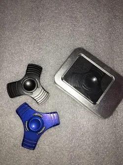 اسپينر فلزي