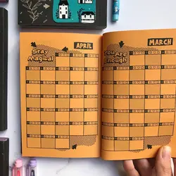 دفتر نقطه ای برگه رنگی لوتوس