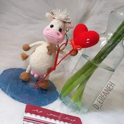 عروسک بافتنی گاو مونیکا