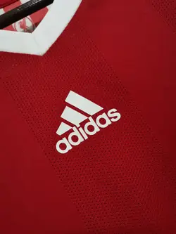 لباس کلاسیک لیورپول 2010-2008 کیت اول