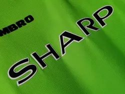 لباس کلاسیک دروازه بانی منچستریونایتد 1999-1998 آستین بلند