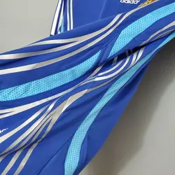 لباس کلاسیک اول ژاپن جام جهانی 2006