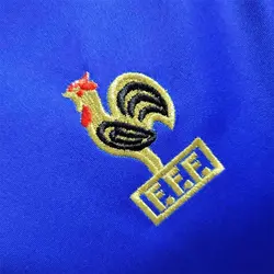 لباس کلاسیک فرانسه 1994 کیت اول