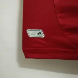 لباس کلاسیک اسپانیا 2012 کیت اول