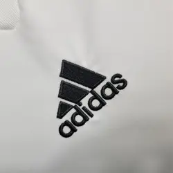 لباس کلاسیک میلان 2010-2009 کیت دوم