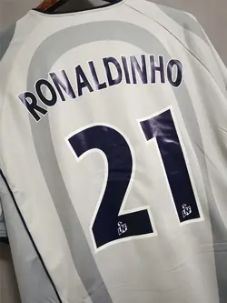 لباس کلاسیک پاریسن ژرمن 2002-2001 کیت دوم