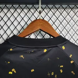 لباس کلاسیک رئال مادرید فیفا 20 کیت دیجیتال