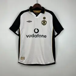 لباس کلاسیک منچستریونایتد 2002-2001 کیت دوم و سوم